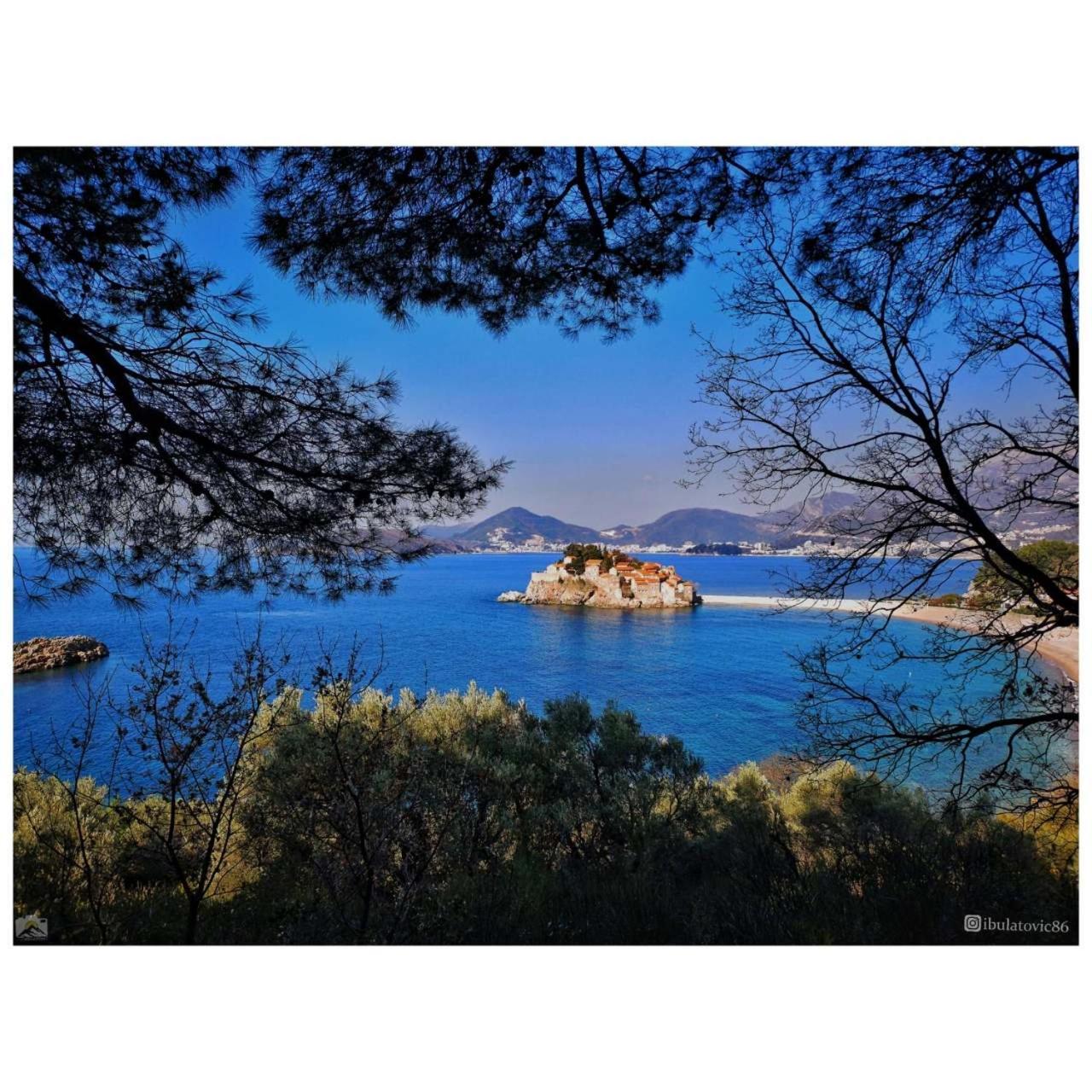 Pankov Apartment Ilha Sveti Stefan Exterior foto